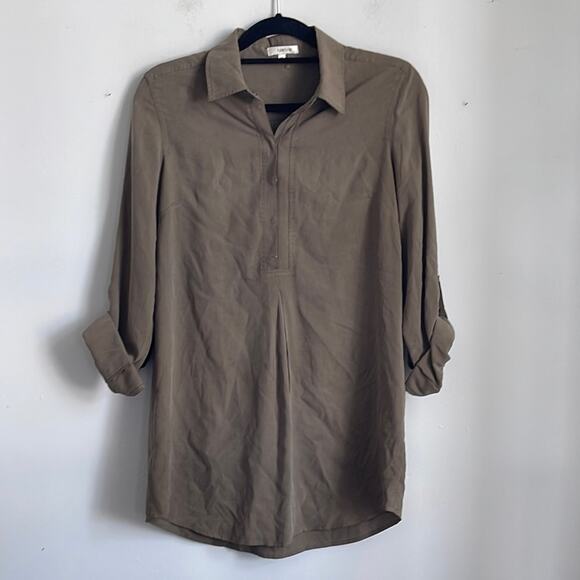 Tyler Boe 100% silk 1/4 button up long sleeve blouse sz XS - Picture 1 of 6